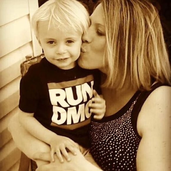 Meet your Posher, Jess - Picture 1 of 1